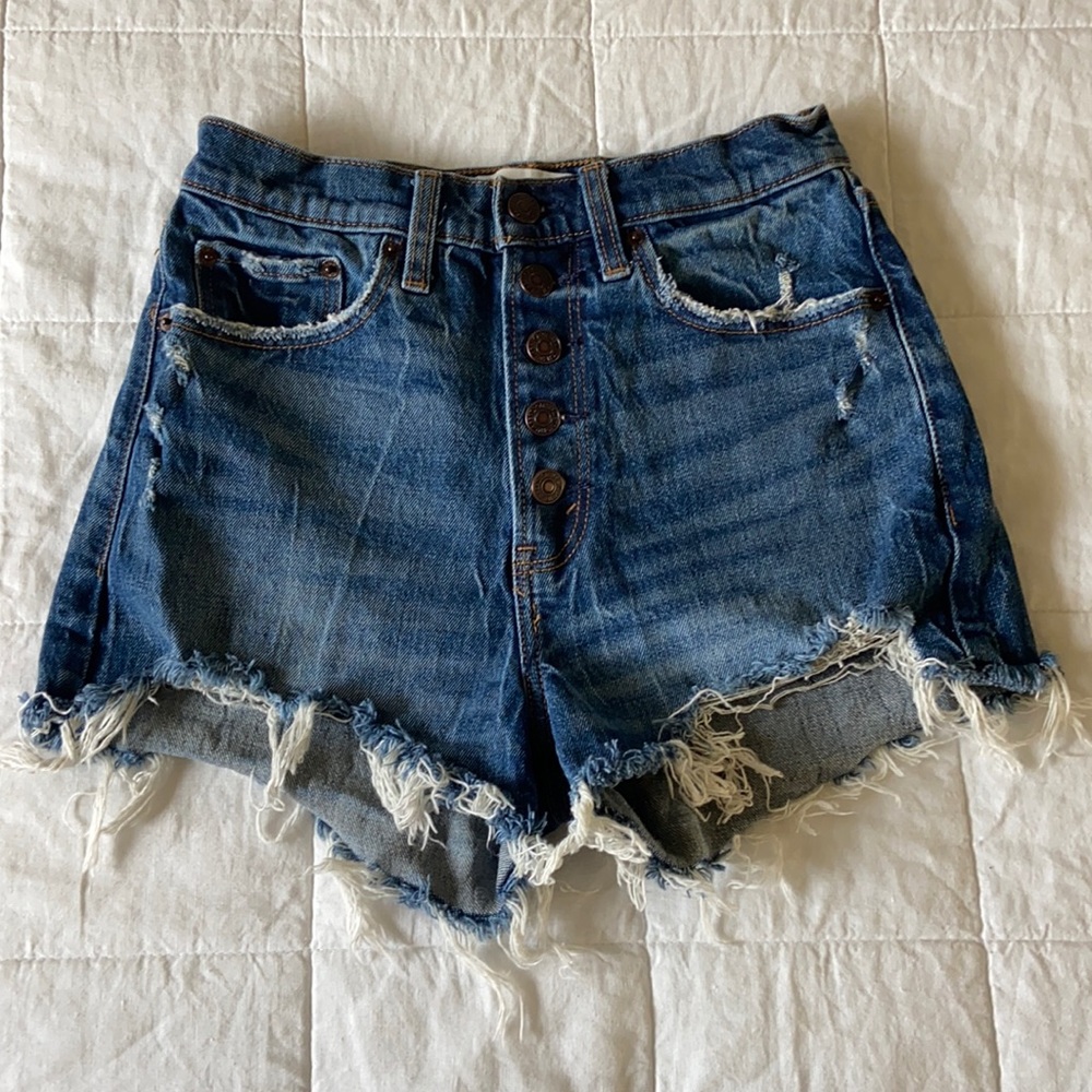 Abercrombie & Fitch High Rise Mom Short